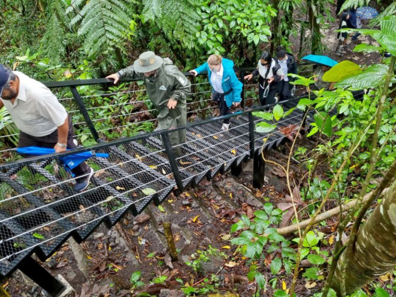 Hiking Green Season in La Fortuna