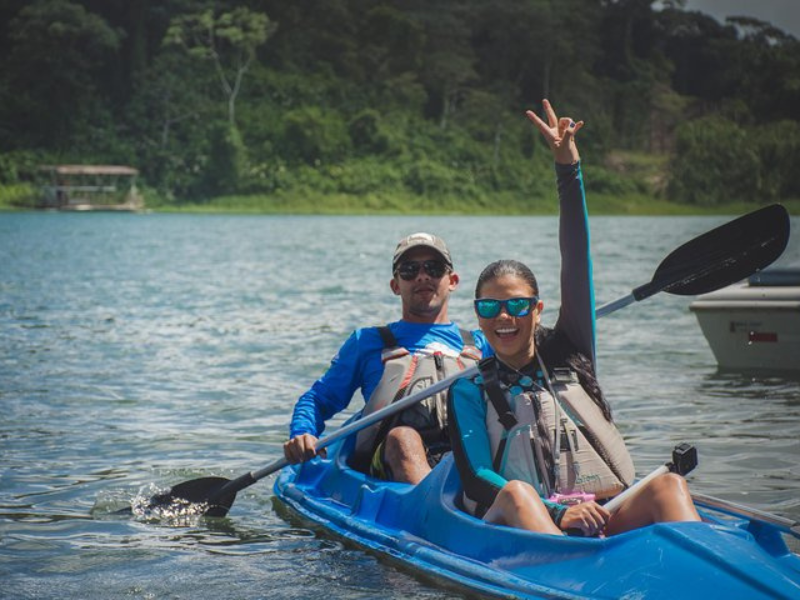 Tour Guided Kayak Lake Arenal