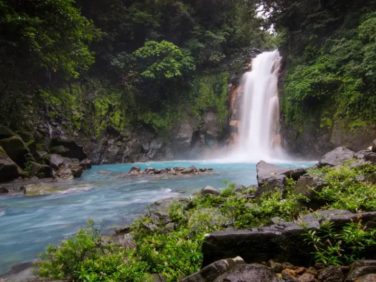The vivid turquoise waters of Laguna Azul at Rio Celeste in Costa Rica